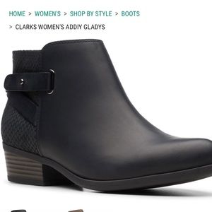 Clarks Collection Addiy Gladys NWOT